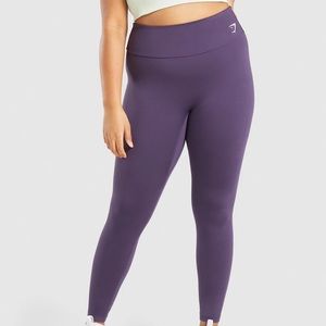 Gymshark TRAINING 7/8 LEGGINGS Size Xs Purple